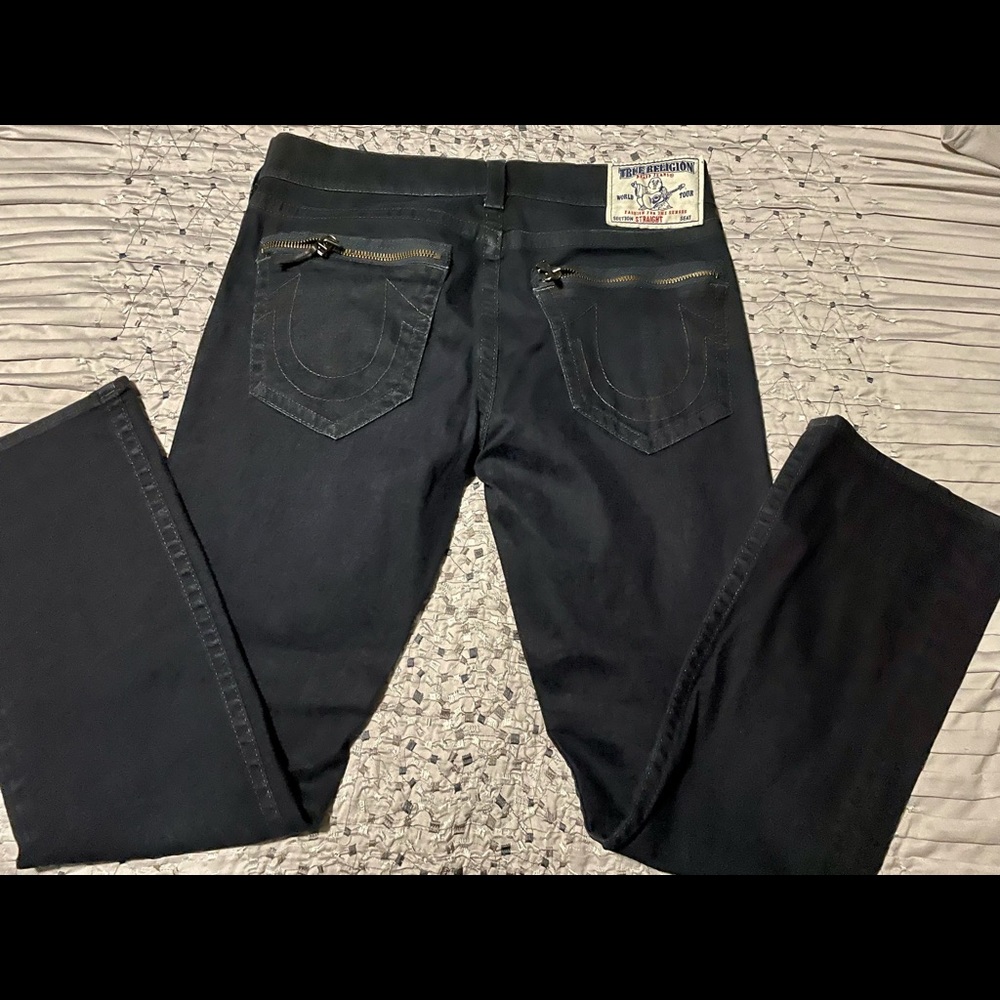 AUTHENTIC TRUE RELIGION JEANS!